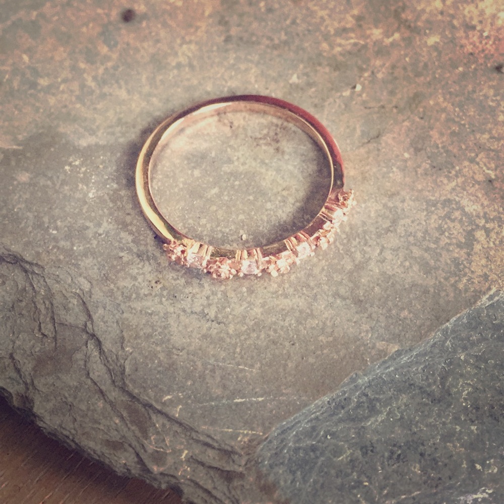 NEW! Gorgeous Band Ring from Ted&Mag